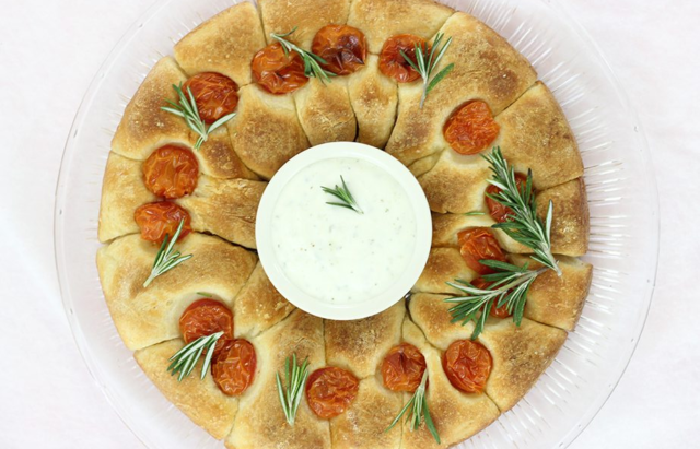 Ranch Dip Bread Wreath_blog