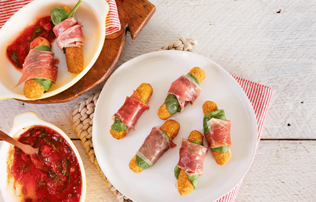 Farm Rich Prosciutto Wrapped Mozz Sticks