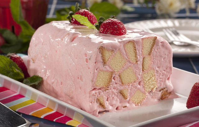 Easy Ice Cream Cake