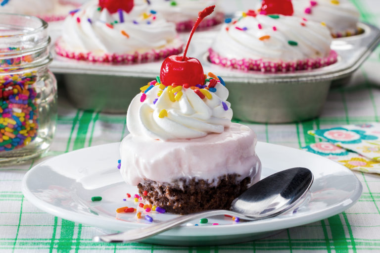 Ice Cream Sundae Cupcakes