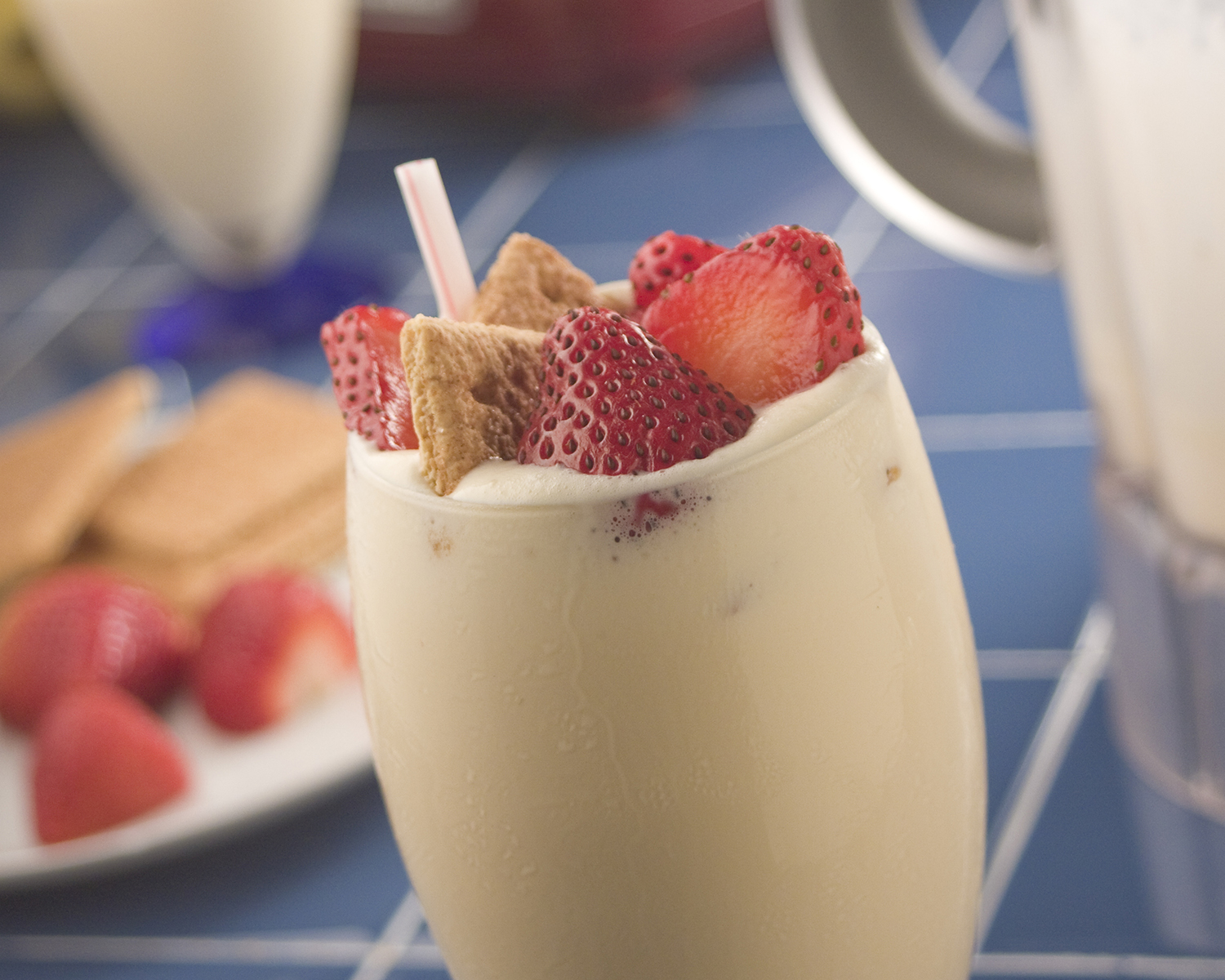 Strawberry Cheesecake Milkshake Easy Home Meals