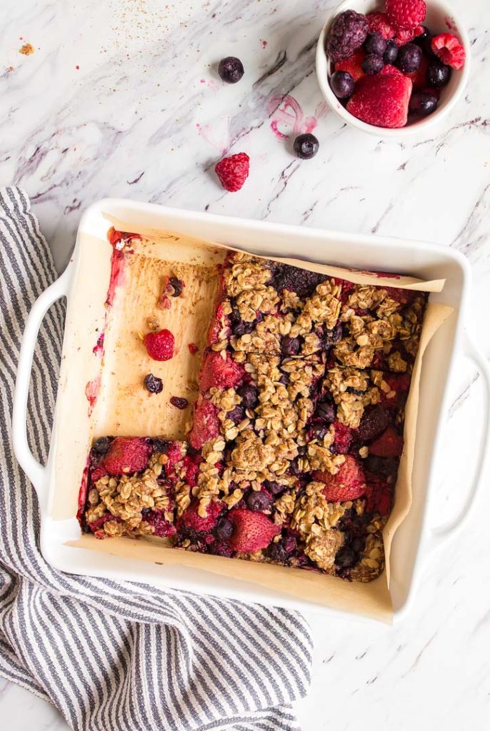 Mixed Berry Oatmeal Bars