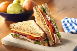 KRAFT Deli Deluxe - Deluxe Turkey Club