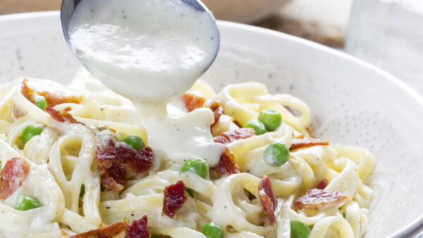 Lactaid Weeknight Easy Linguini-Alfredo