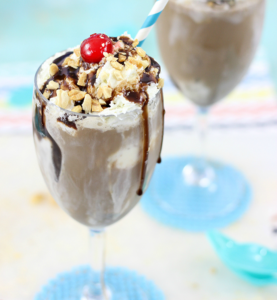 Dawn Hot Fudge Sundae Iced Coffee Float