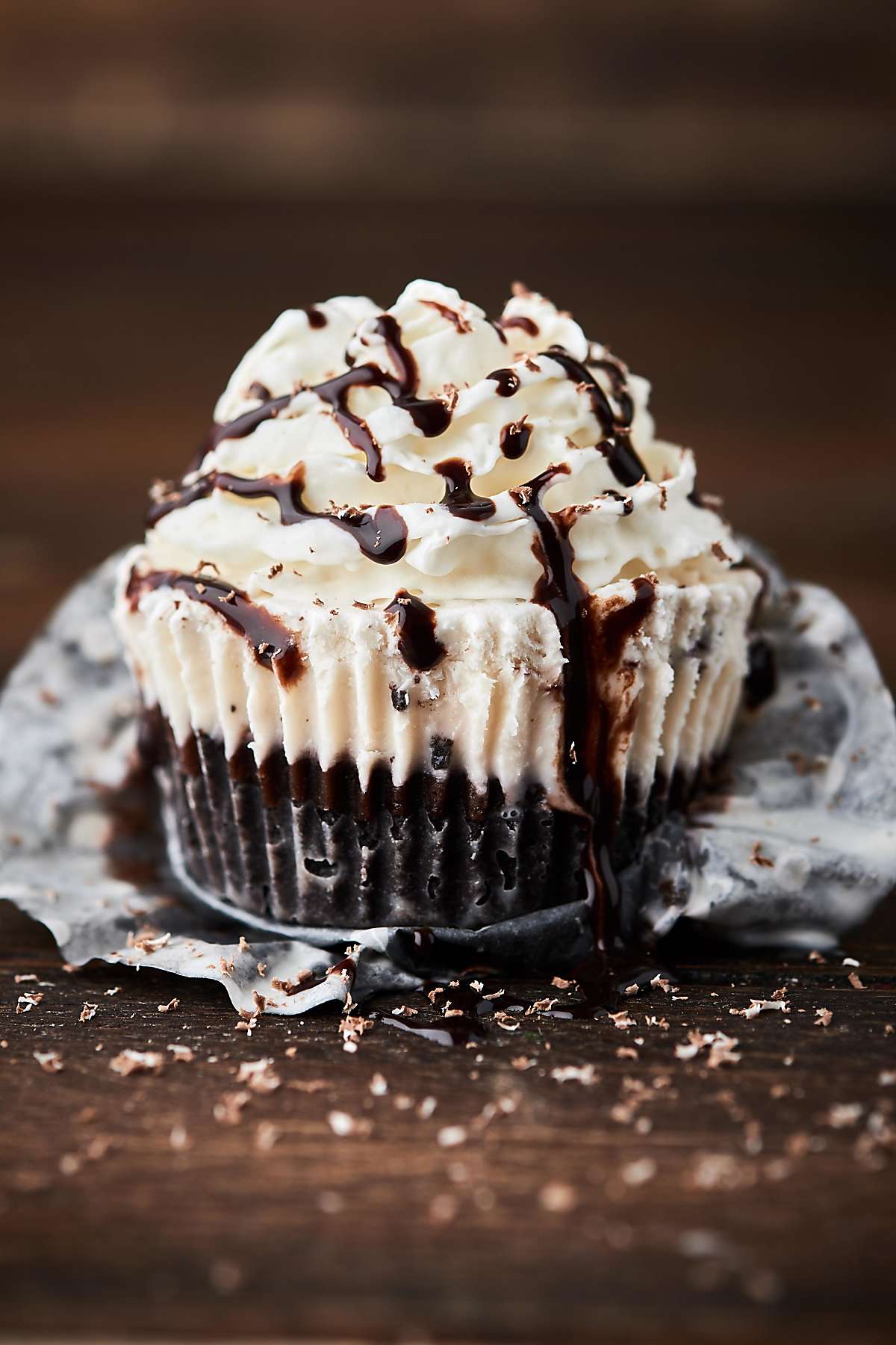 Mint Chocolate Ice Cream Cupcakes - Easy Home Meals