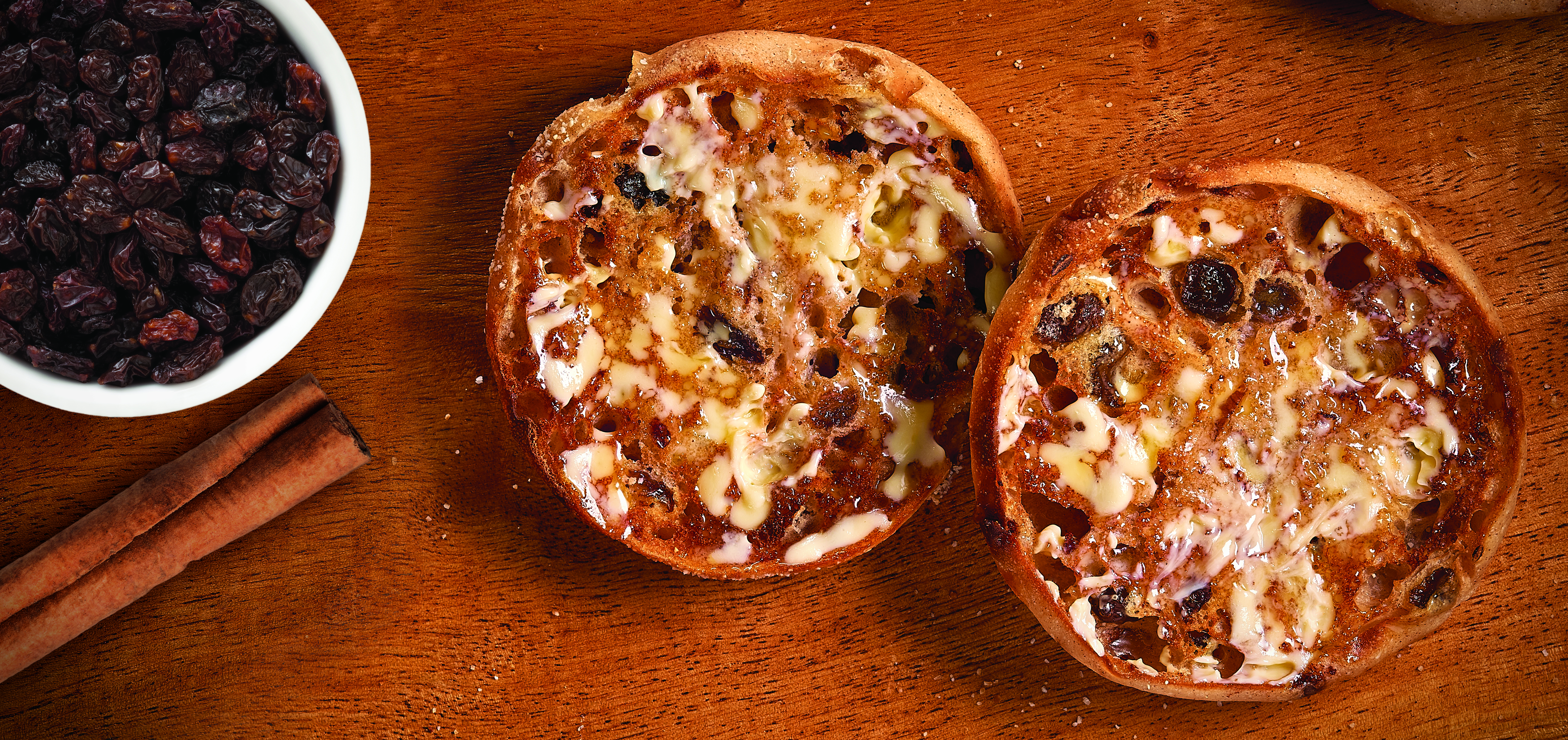 Bays Cinnamon Raisin English Muffins