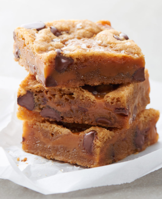 Land O'Lakes Salted Caramel Chocolate Chip Bars