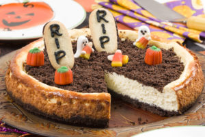 MFTK Ghostly Halloween Cheesecake
