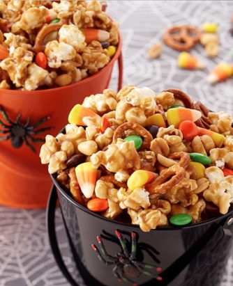 Land O Lakes Trick or Treat Caramel Corn