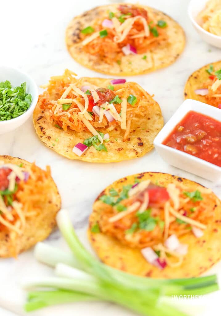 https://www.easyhomemeals.com/wp-content/uploads/2020/01/Crispy-Hash-Brown-Tacos.jpg