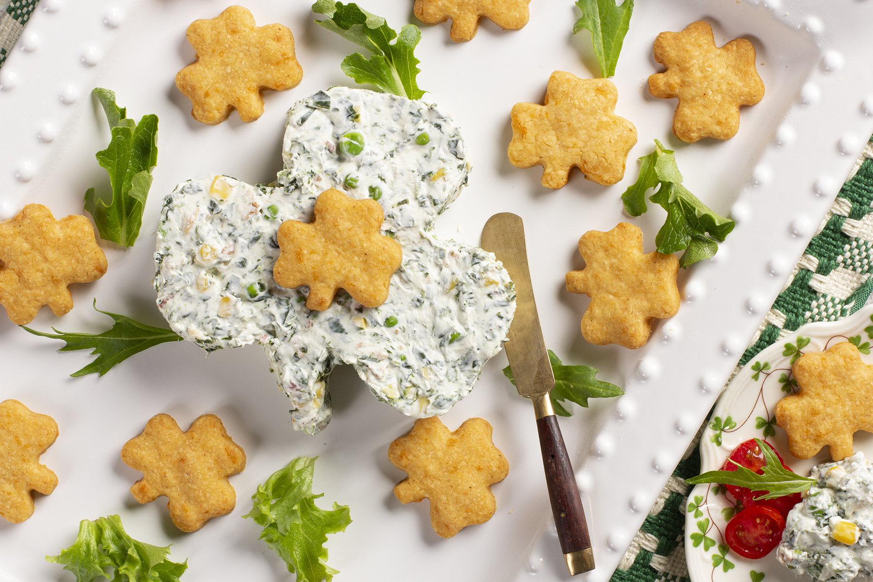Shamrock Dip with Leprechaun Cheese Crisps | Easy Home Meals