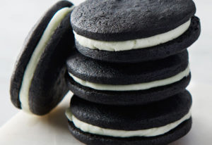 Land O'Lakes Dark Chocolate Mint Sandwich Cookies