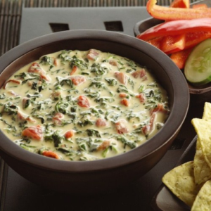 Birds Eye Cheesy Spinach and Bacon Queso Dip