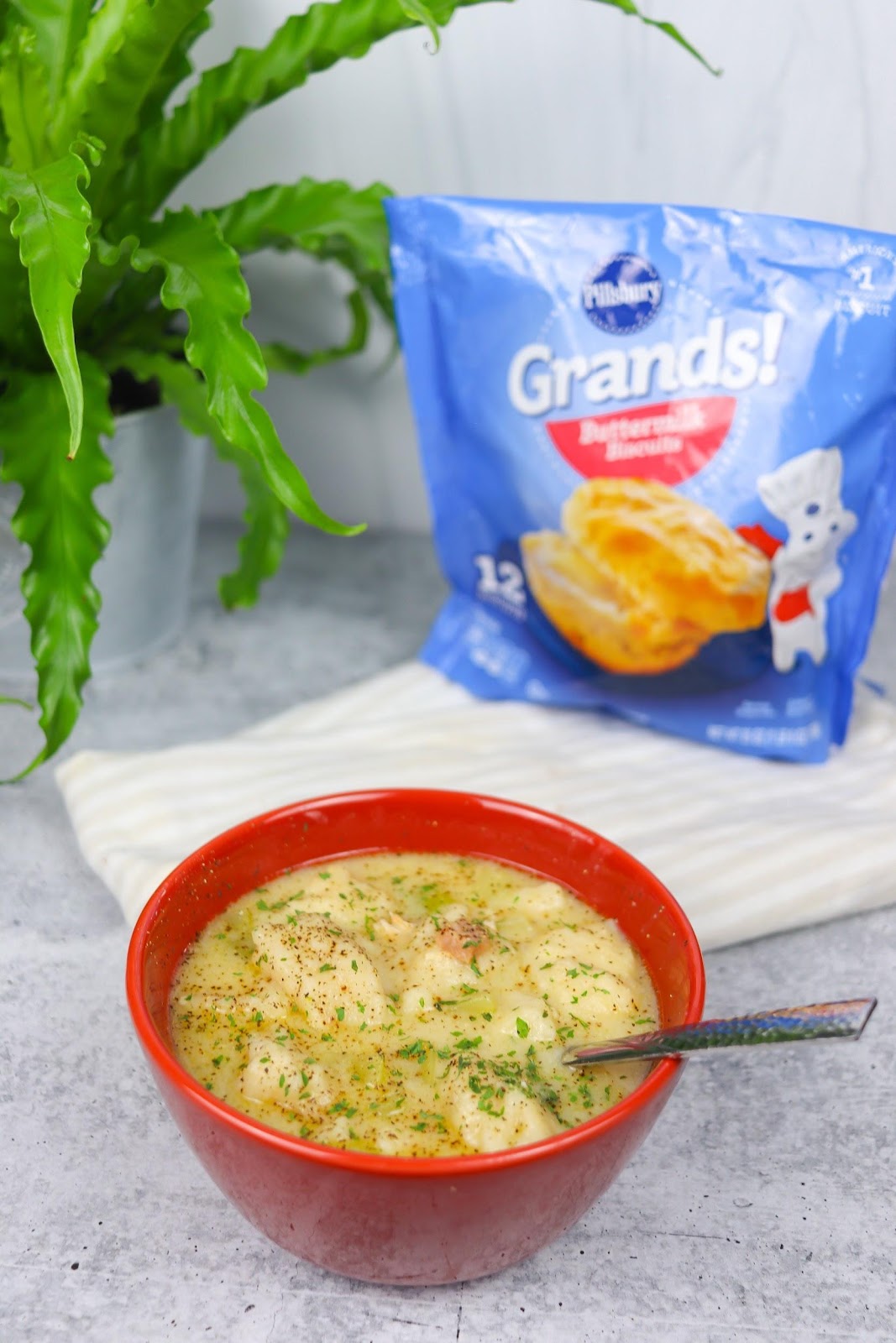 Easy Chicken and Dumplings | Easy Home Meals