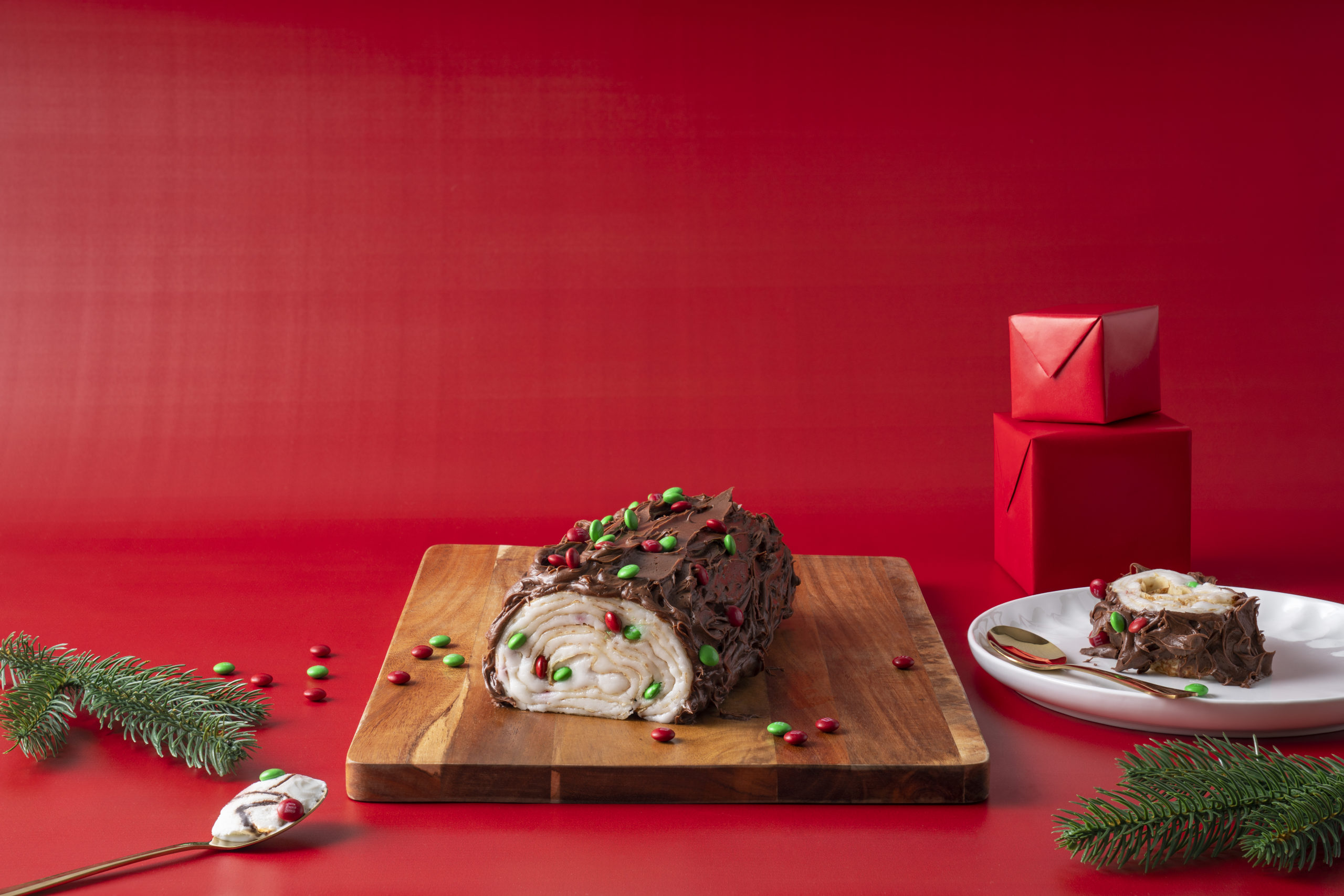 M&M Holiday Ice Cream Crêpe Yule Log Easy Home Meals