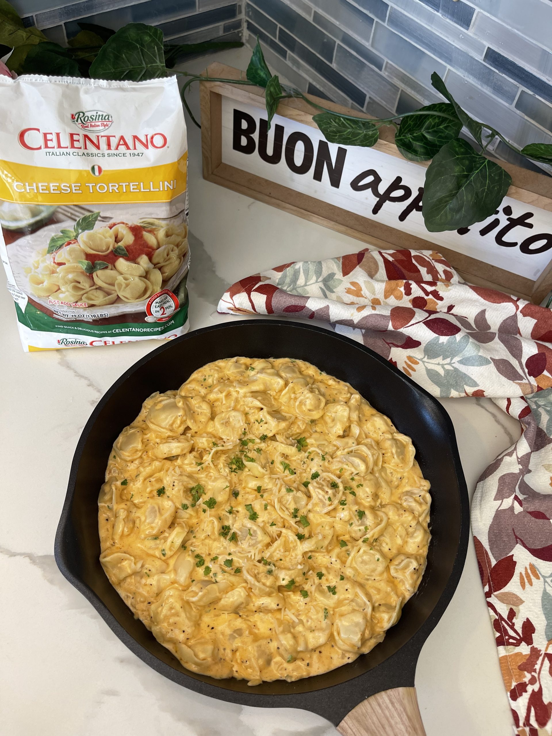Creamy Cheese Tortellini | Easy Home Meals