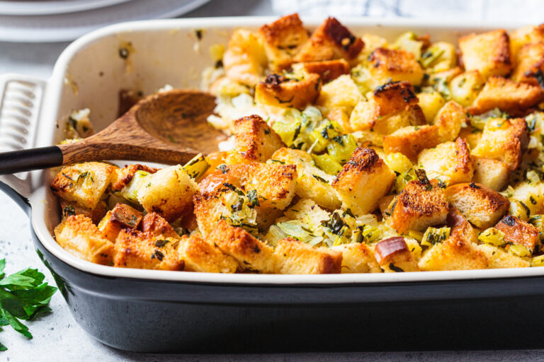 Easy Home Meals logo