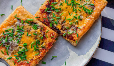 Cheesy-Smashed-Potato-Upside-Down-Pie-3-scaled-e1736360404969-1024x576