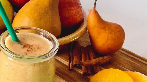 Karen RD Peach Pear Smoothie