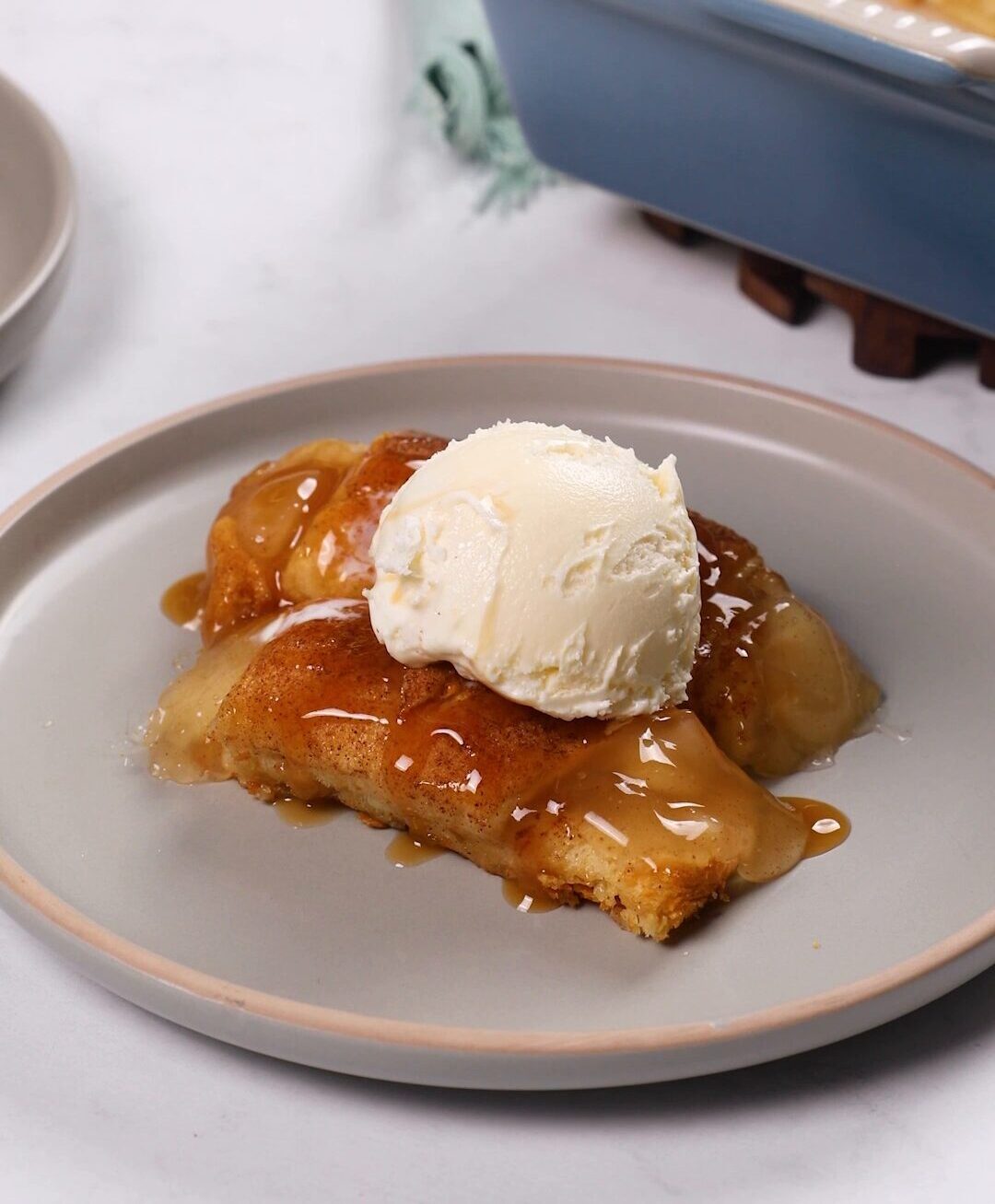 Caramel Apple Crescent Rolls | Easy Home Meals