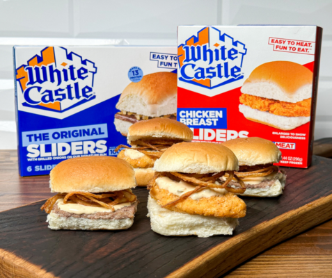 4 White Castle Sliders in front of a box of original white castle sliders and a box of white castle chicken breast sliders