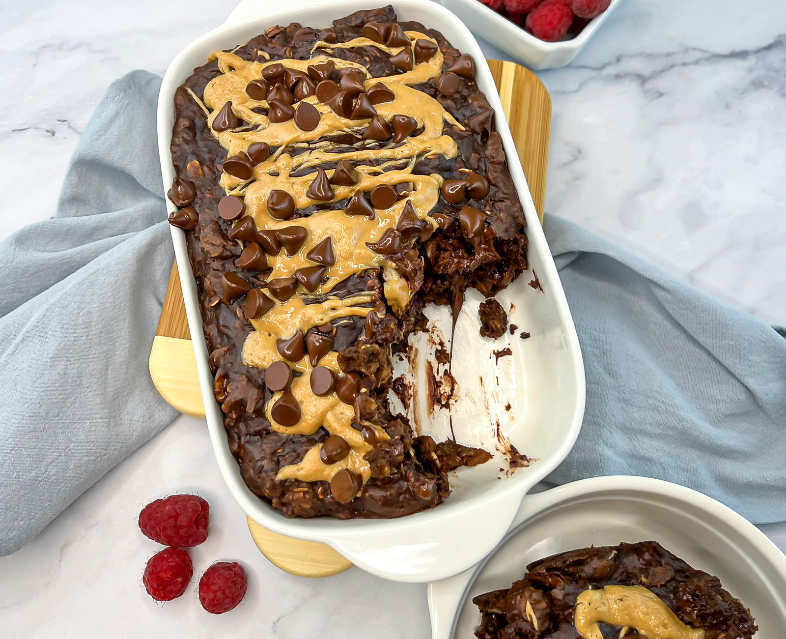 Chocolate Peanut Butter Baked Oatmeal | Easy Home Meals