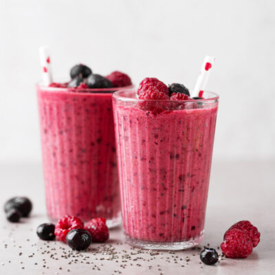 blueberry and raspberry smoothie
