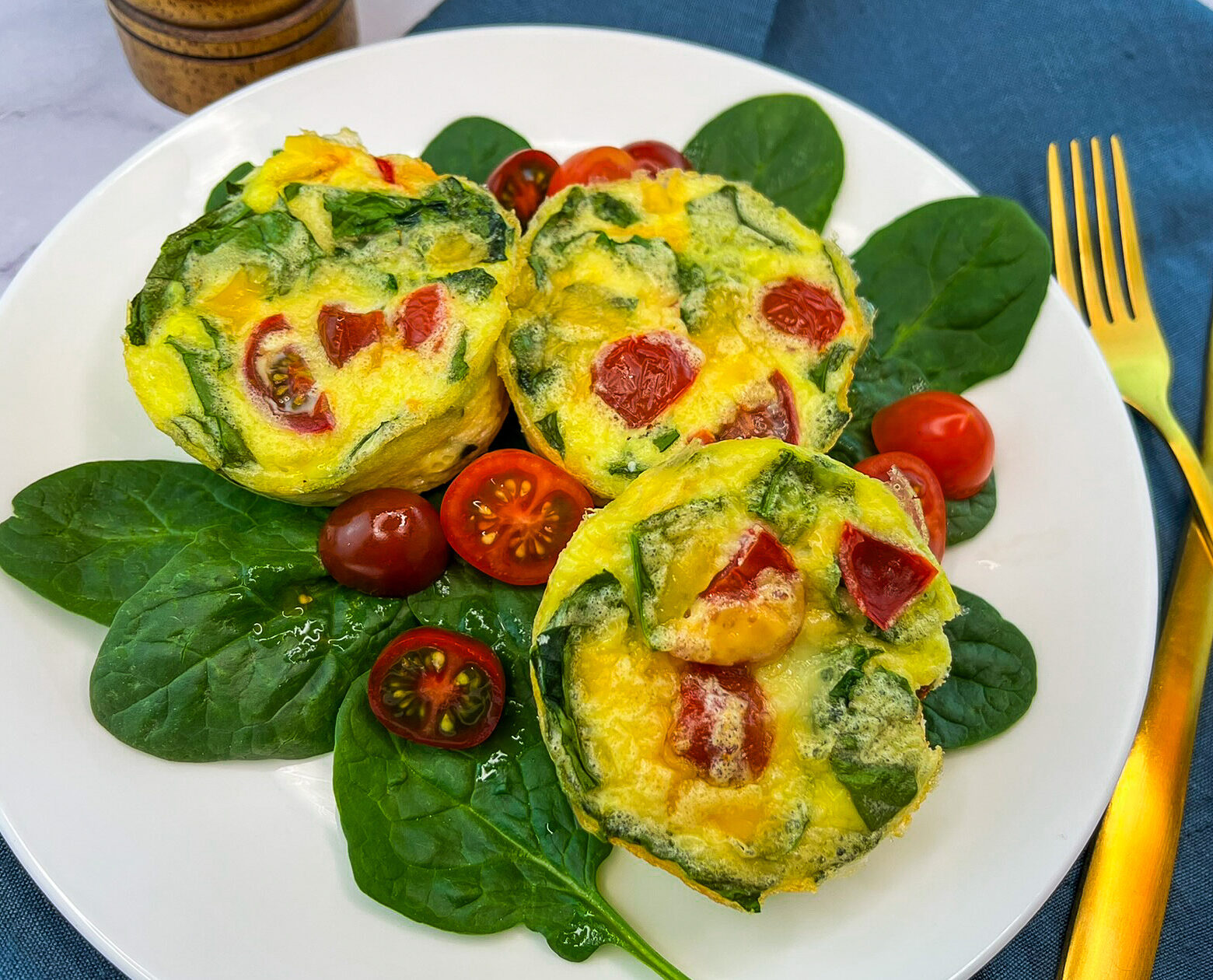 Spinach Tomato Egg Bites | Easy Home Meals